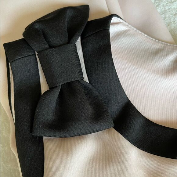 Betsy Johnson pale pink shift dress with black accent bows size 8 - Picture 7 of 12